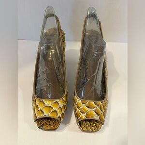 Diego Di Lucca snakeskin peep toe wedge heel sandals size 8 NWOT